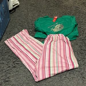 No brand on it size XL